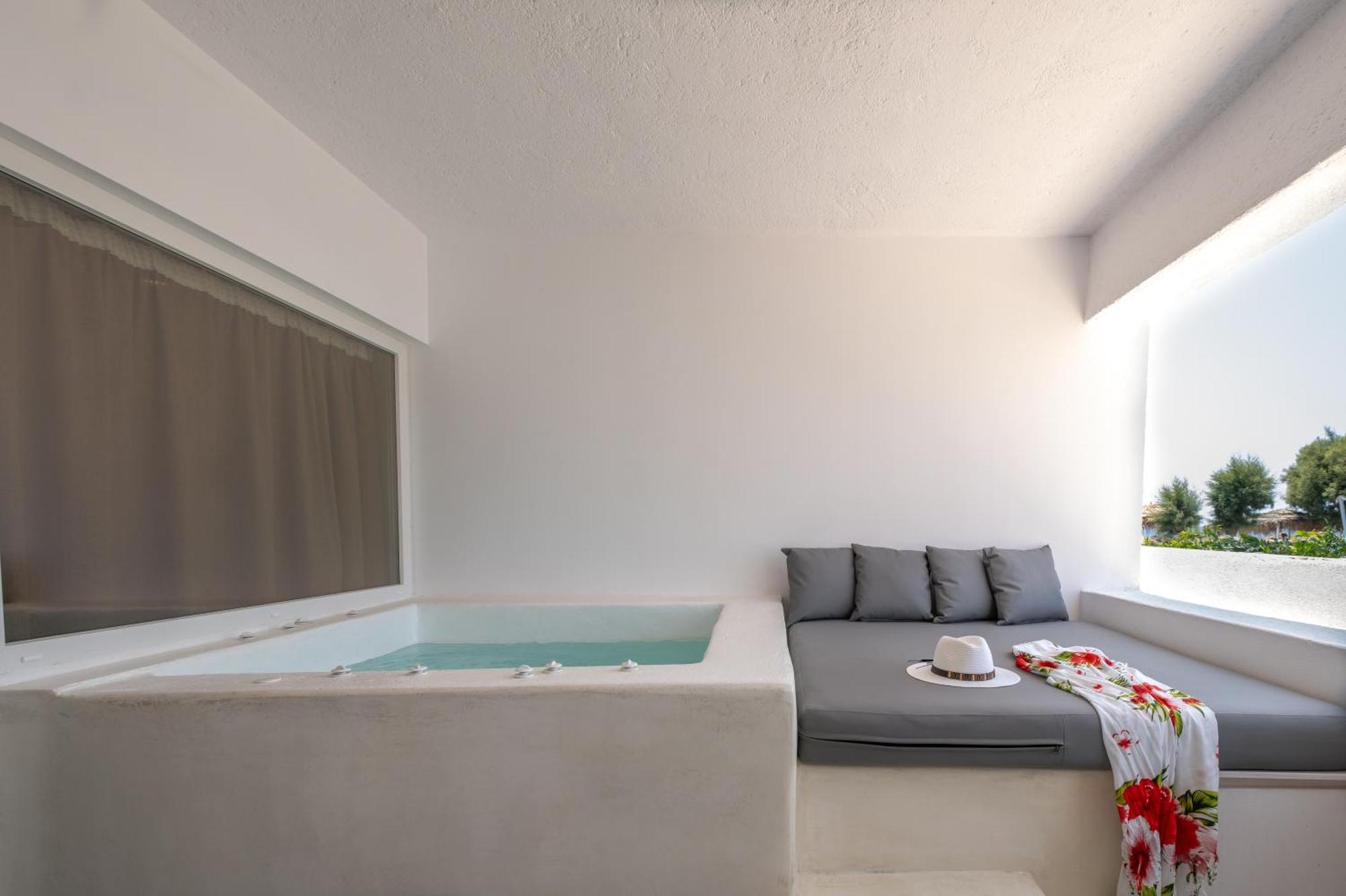 Sand Gem - Beach Apartments Perivolos  Luaran gambar